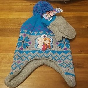 Disney Frozen hat and mitten set